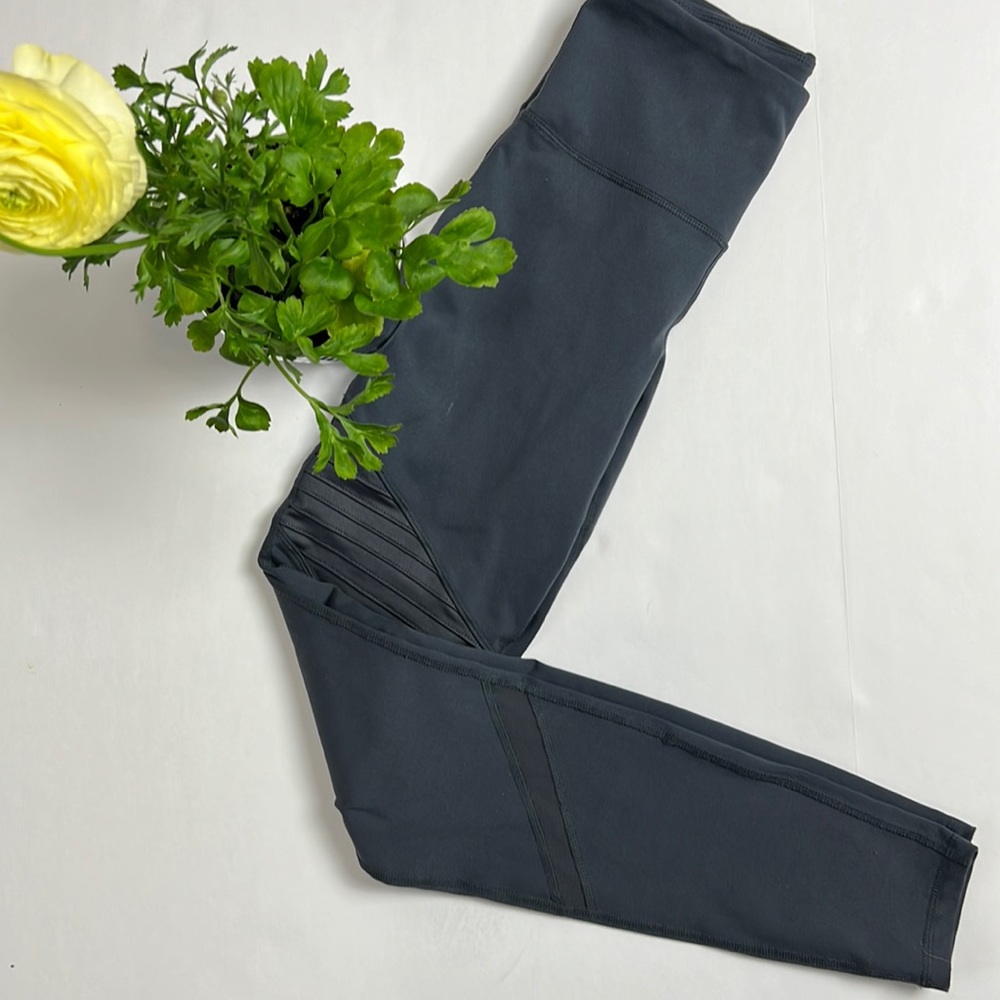 Old Navy active leggings size S tall on great condition